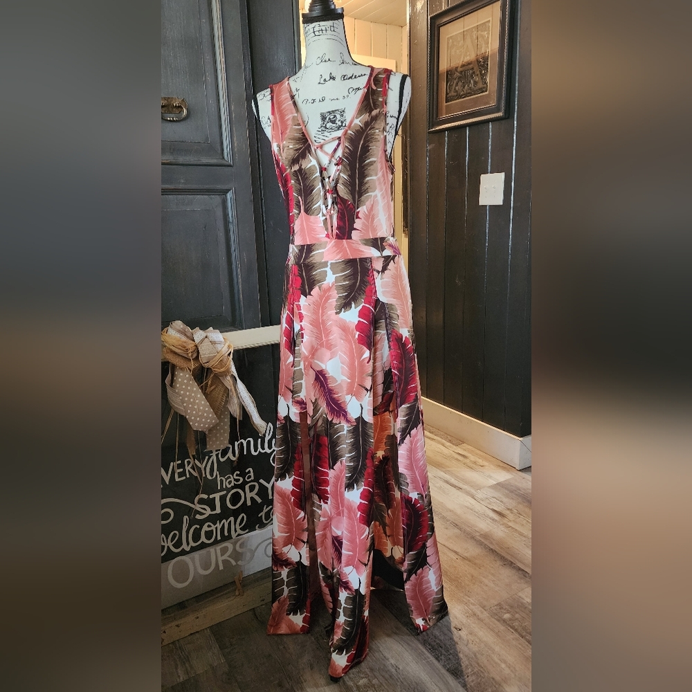 Iris Rich Vibrant Tropical Maxi Dress